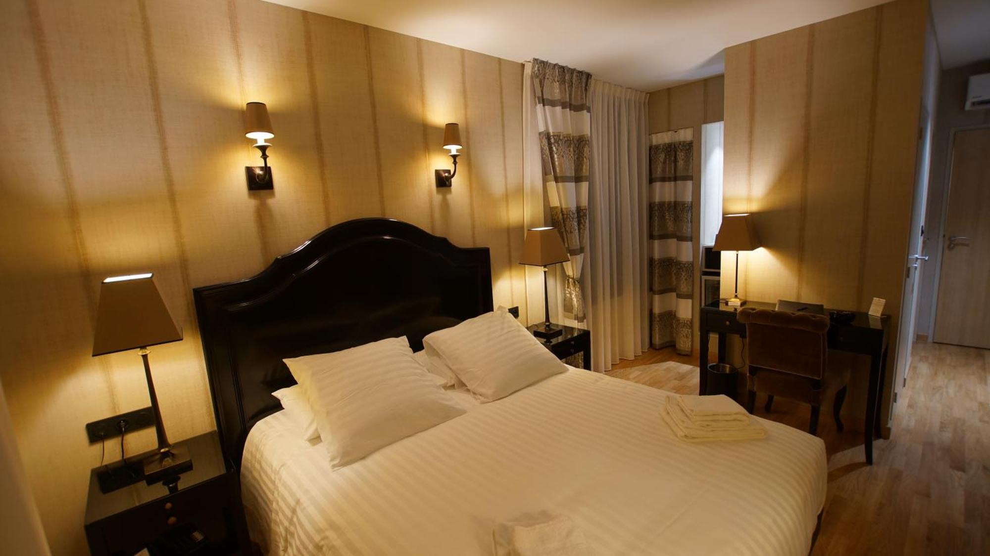 Hotel De Charme L'Oree Du Parc Romans-sur-Isère Dış mekan fotoğraf